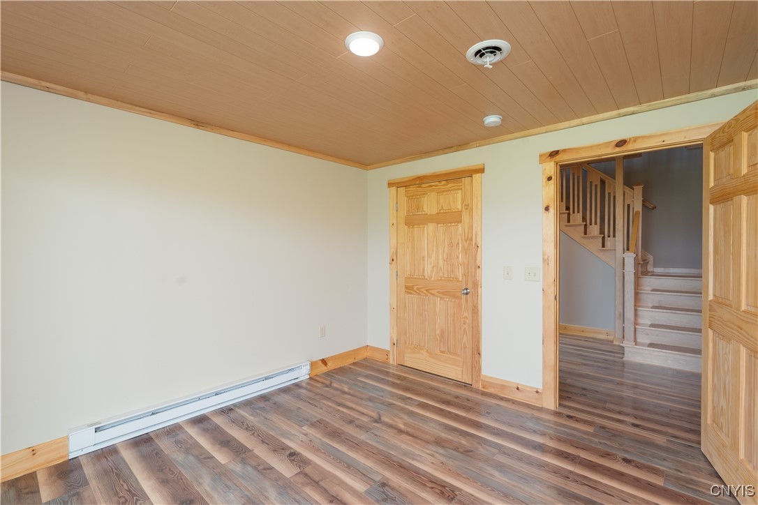 5689 W Holmes Hill Road, Conesus, New York image 27