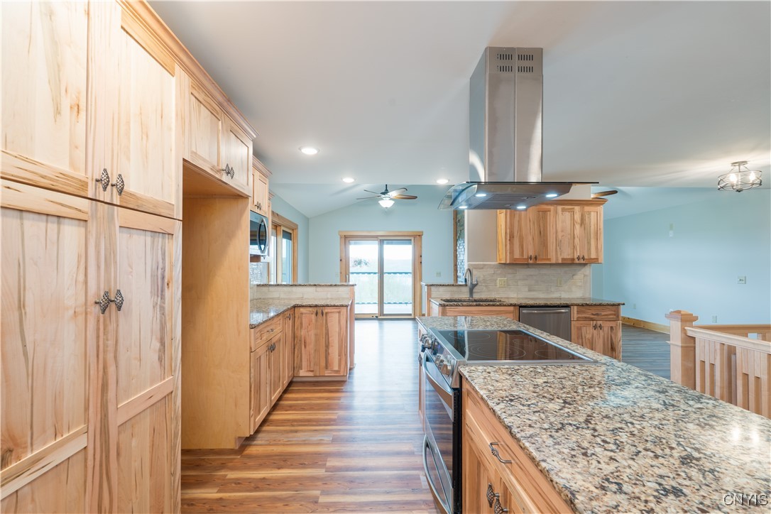 5689 W Holmes Hill Road, Conesus, New York image 4
