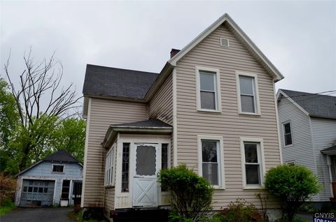 5 Oatley Avenue, Whitestown, NY 13495 - MLS#: S1605306