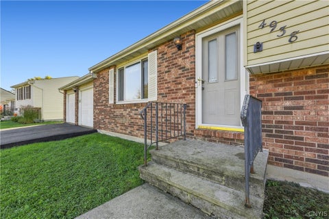 Tiny photo for 4938 Dahlia Circle, Clay, NY 13088 (MLS # S1724195)