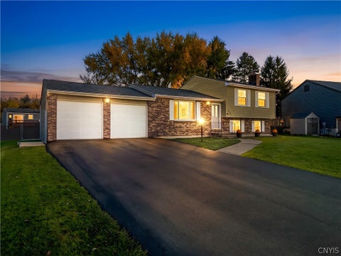 Tiny photo for 4938 Dahlia Circle, Clay, NY 13088 (MLS # S1724195)