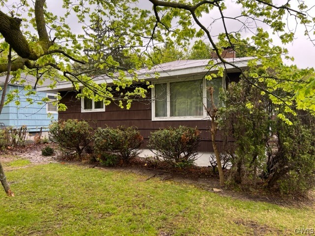 Photo 1 of 23 of 129 Alden Street house