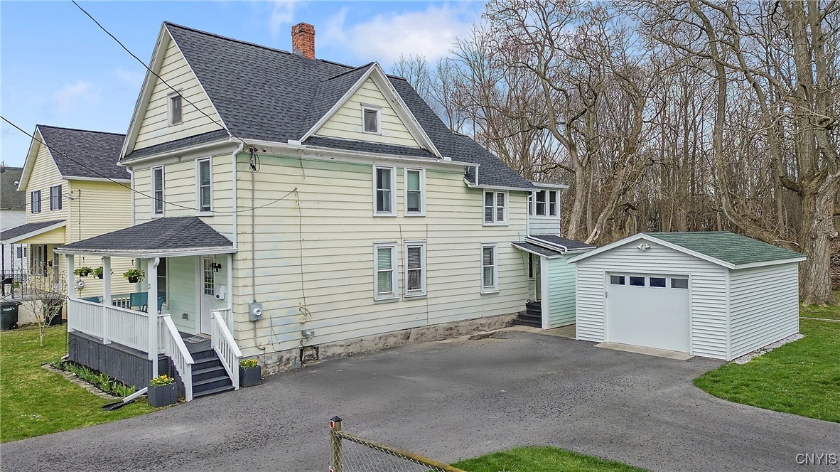 22 Arlington Avenue, Auburn, New York image 2