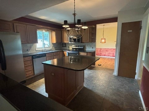 Tiny photo for 205 Woodmont Drive, Camillus, NY 13031 (MLS # S1718485)