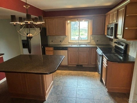 Tiny photo for 205 Woodmont Drive, Camillus, NY 13031 (MLS # S1718485)