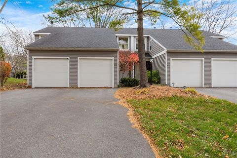 4745 Sabre Lane, Manlius, NY 13104 - #: S1648512