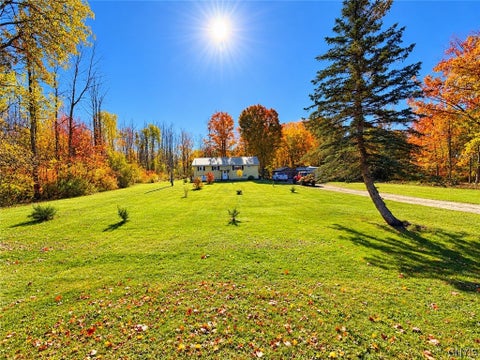 Tiny photo for 19 Miner Road, Scriba, NY 13126 (MLS # S1723482)