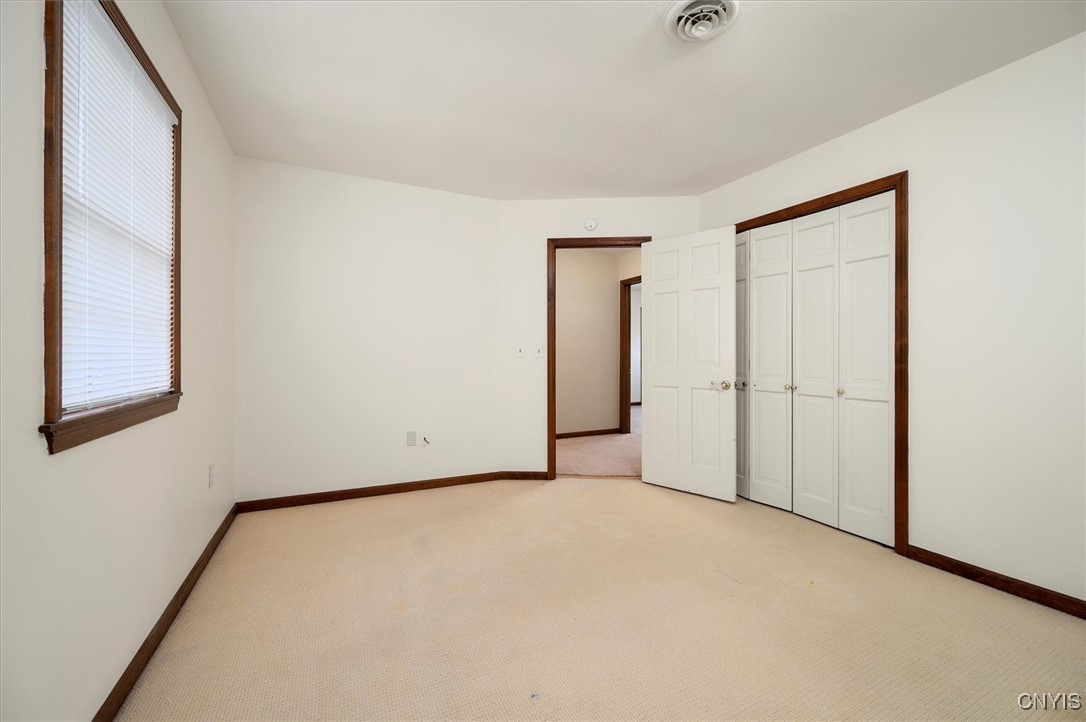 102 Briarwood Court, New Hartford, New York image 35