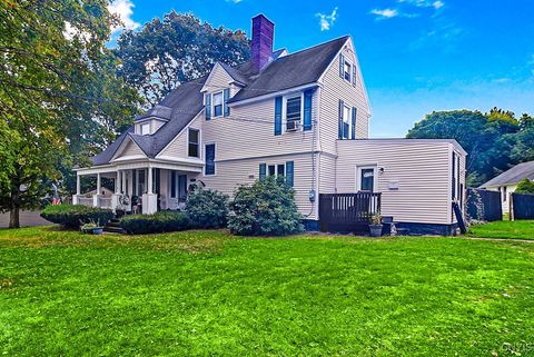 61 West Street Whitesboro NY 13492