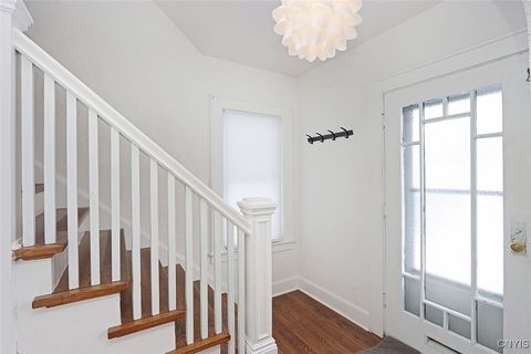 Tiny photo for 300 Cornwall Drive, DeWitt, NY 13214 (MLS # S1659789)