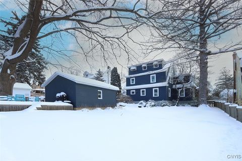 Tiny photo for 300 Cornwall Drive, DeWitt, NY 13214 (MLS # S1659789)