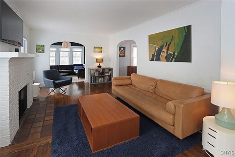 Tiny photo for 300 Cornwall Drive, DeWitt, NY 13214 (MLS # S1659789)