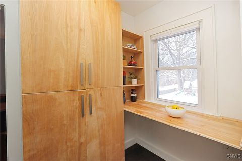 Tiny photo for 300 Cornwall Drive, DeWitt, NY 13214 (MLS # S1659789)