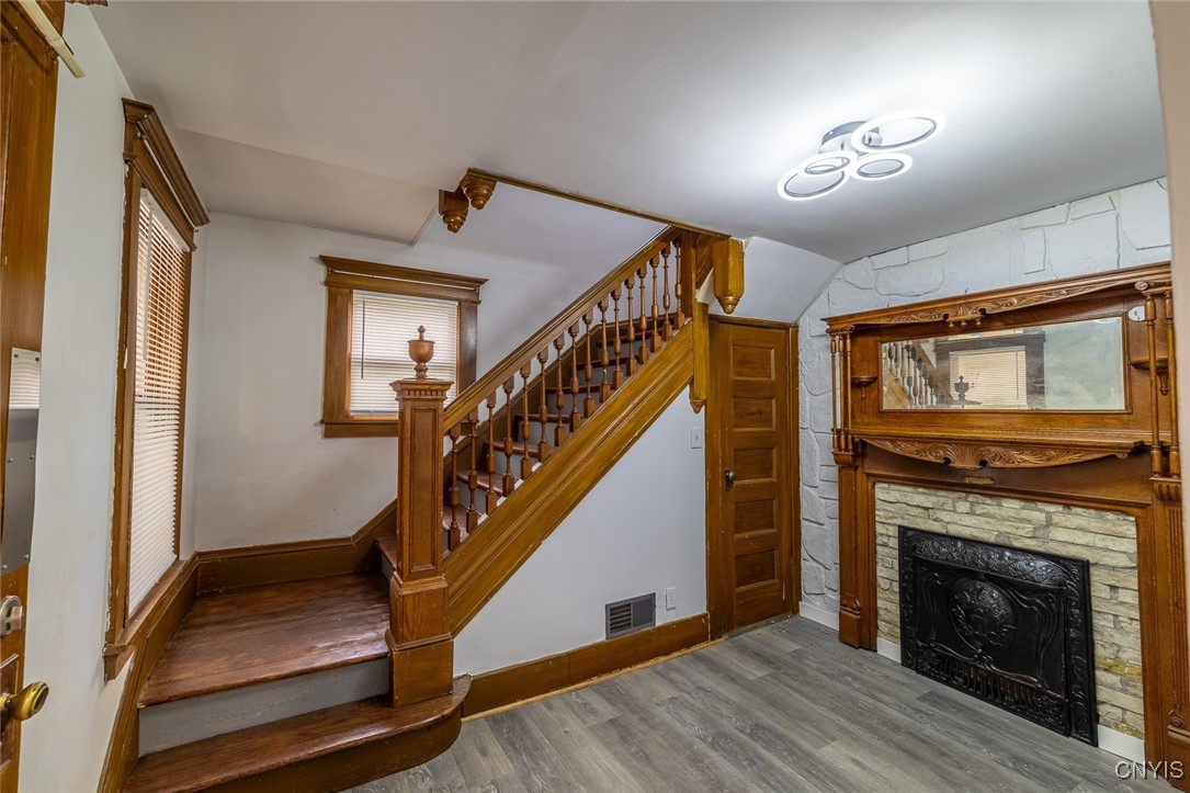 714 Valley Drive, Syracuse, New York image 14