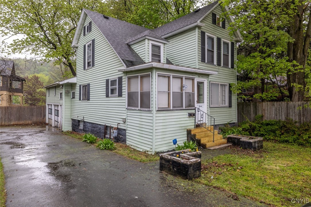 714 Valley Drive, Syracuse, New York image 2