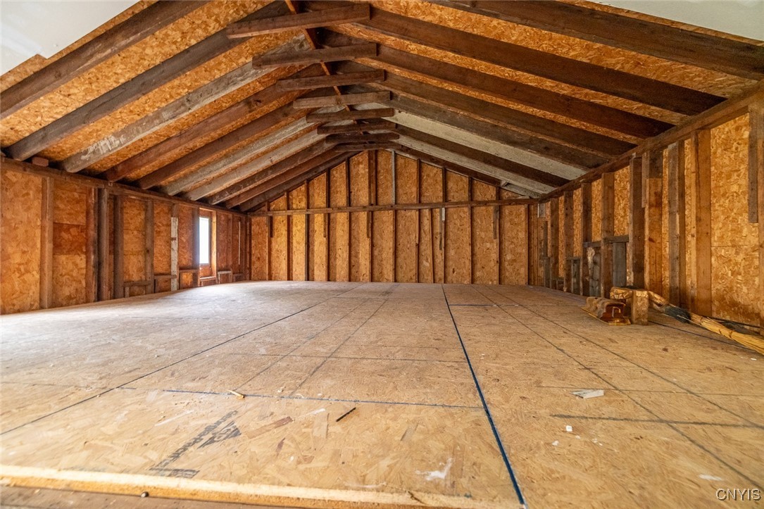 714 Valley Drive, Syracuse, New York image 28