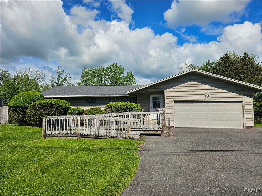 7742 Davis Road, Clay, New York image 22