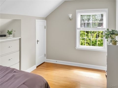 Tiny photo for 8 Lyndon Road, DeWitt, NY 13066 (MLS # S1682481)