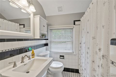 Tiny photo for 8 Lyndon Road, DeWitt, NY 13066 (MLS # S1682481)