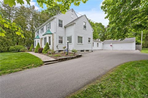 Tiny photo for 8 Lyndon Road, DeWitt, NY 13066 (MLS # S1682481)