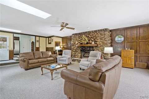 Tiny photo for 8 Lyndon Road, DeWitt, NY 13066 (MLS # S1682481)