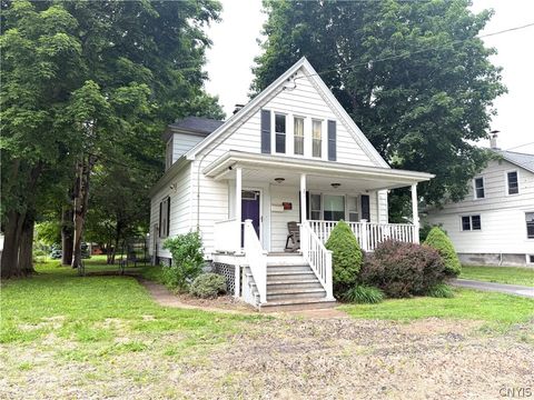 Homes For Sale - 23 State Street<br/> Vernon, NY 13421