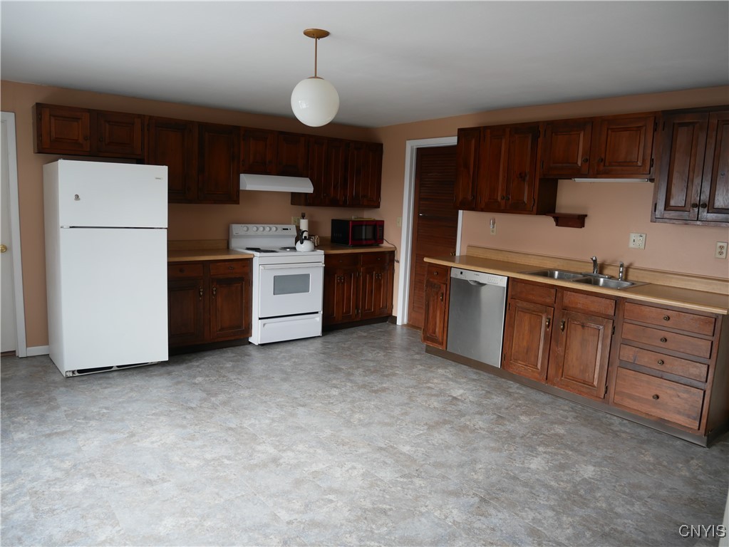197 Stafford Avenue, Sangerfield, New York image 26