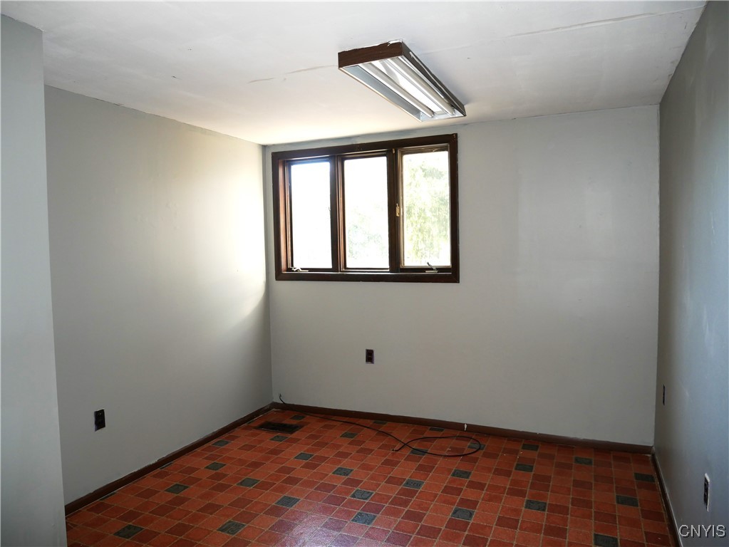 197 Stafford Avenue, Sangerfield, New York image 10