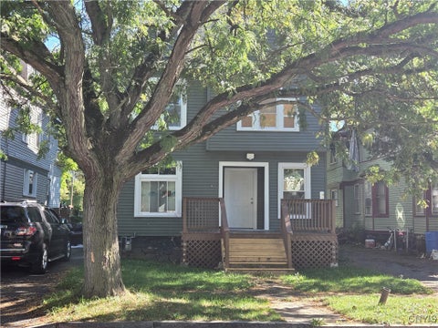 Homes For Sale - 147 Coolidge Avenue<br/> Syracuse, NY 13204
