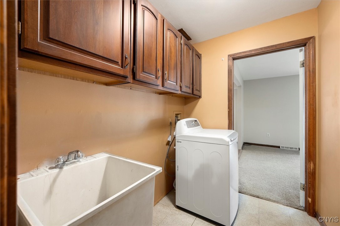 102 Briarwood Court, New Hartford, New York image 25