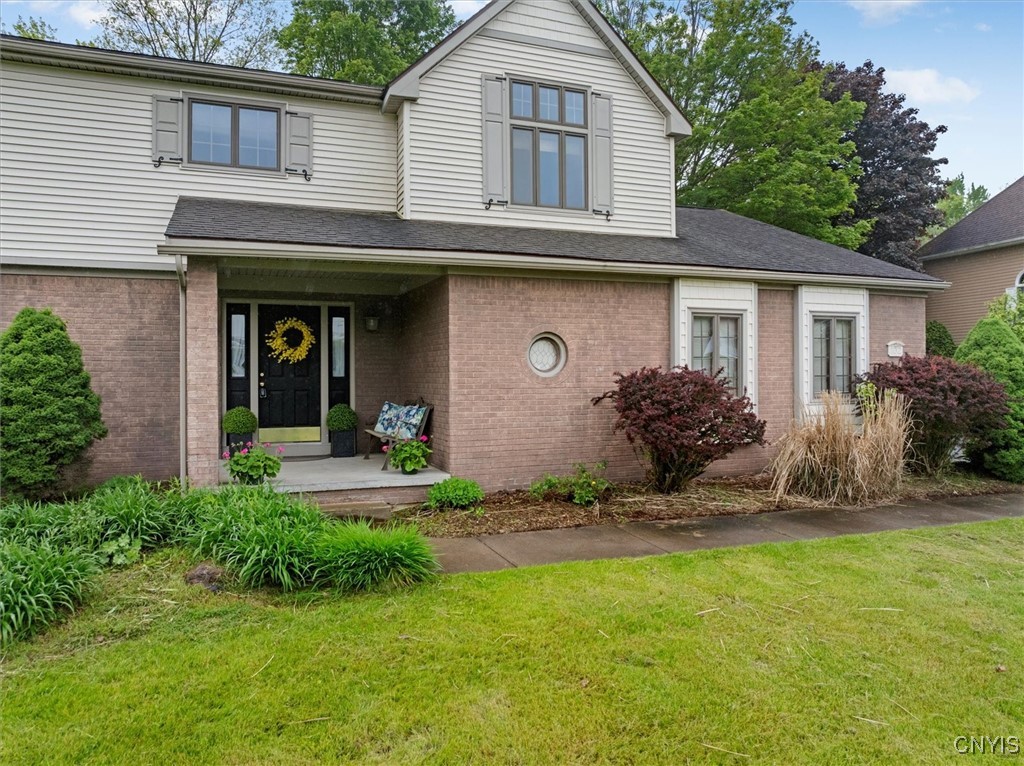 102 Briarwood Court, New Hartford, New York image 4