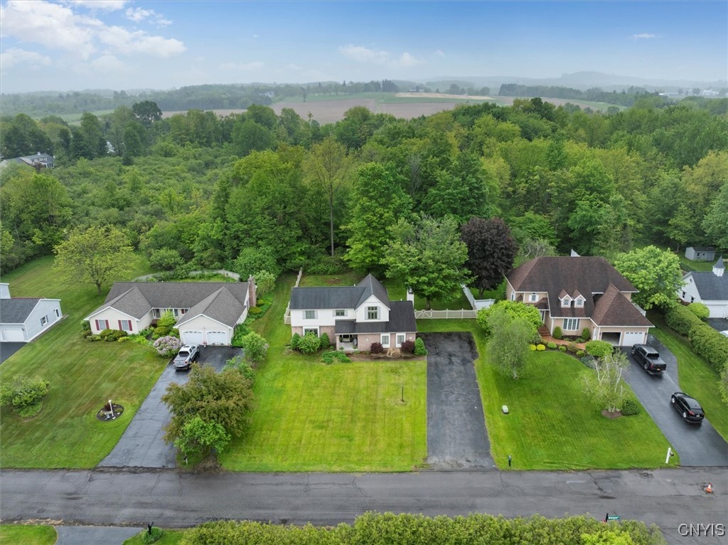 102 Briarwood Court, New Hartford, New York image 47