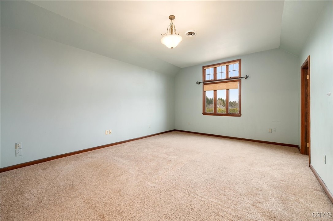 102 Briarwood Court, New Hartford, New York image 27