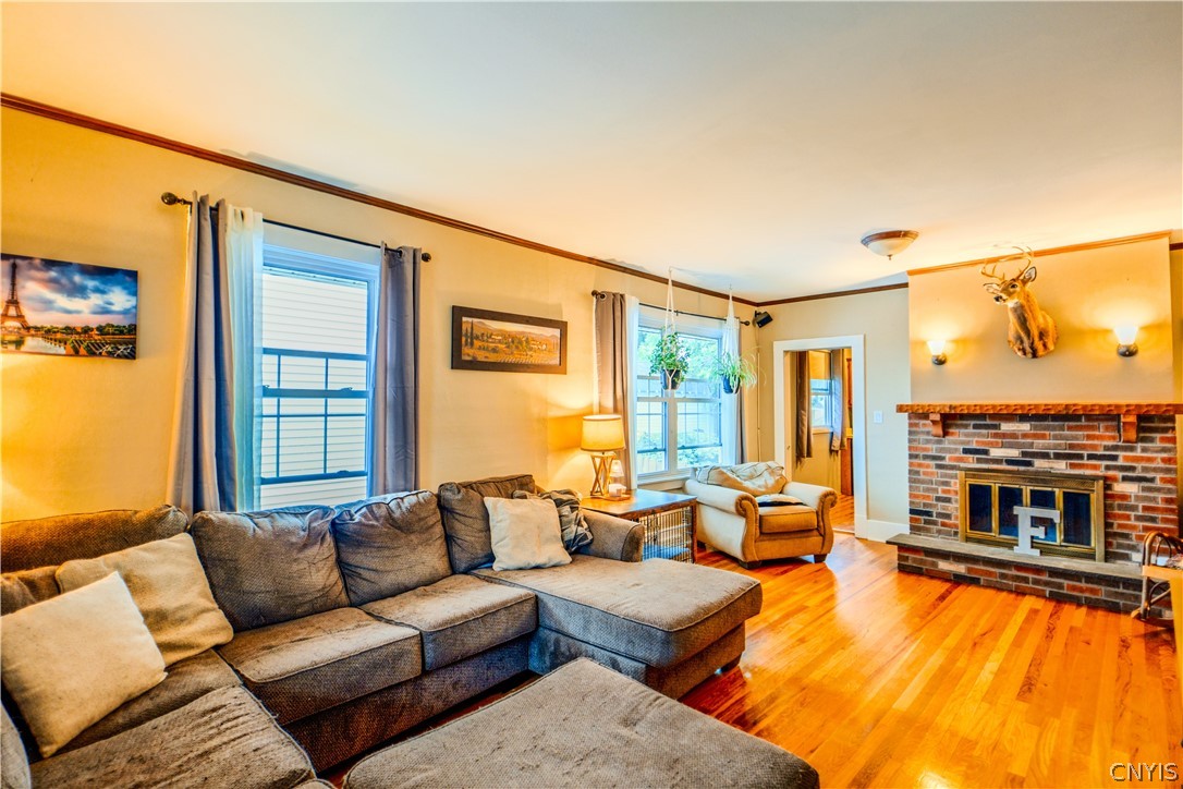 105 Dryden Avenue