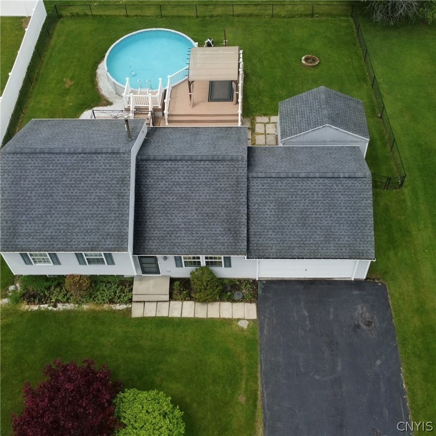 9422 Jacob Lane