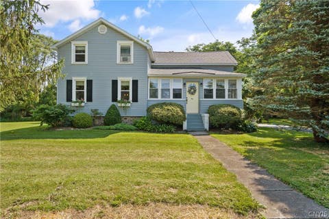 Homes For Sale - 40 N Beaver Street<br/> Onondaga County, Elbridge, NY 13080