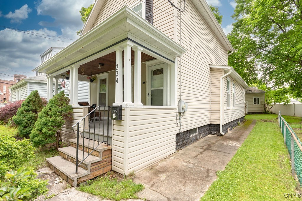 224 Woods Road