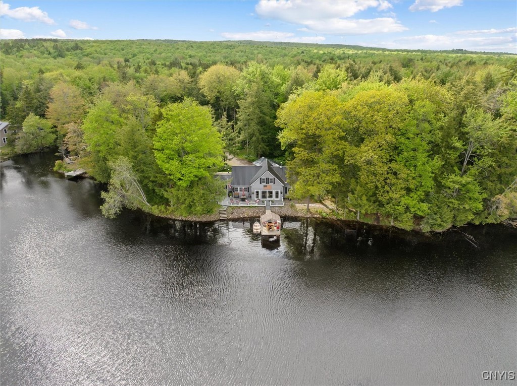 227 Spruce Drive N