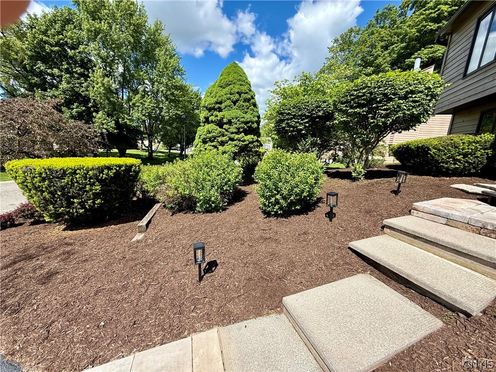 103 Viceroy Drive