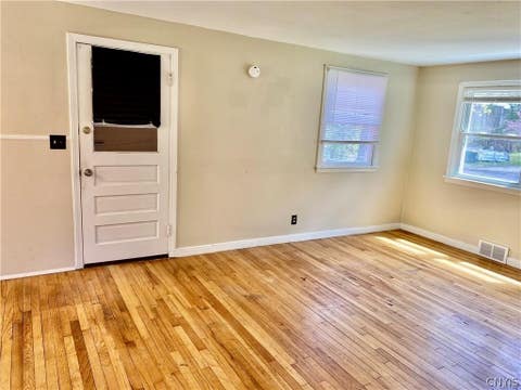 Tiny photo for 220 Roxann Avenue, Cicero, NY 13212 (MLS # S1708634)