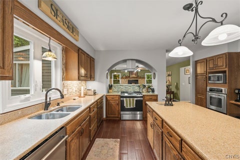 Tiny photo for 8827 Salt Springs Road, Manlius, NY 13037 (MLS # S1688098)