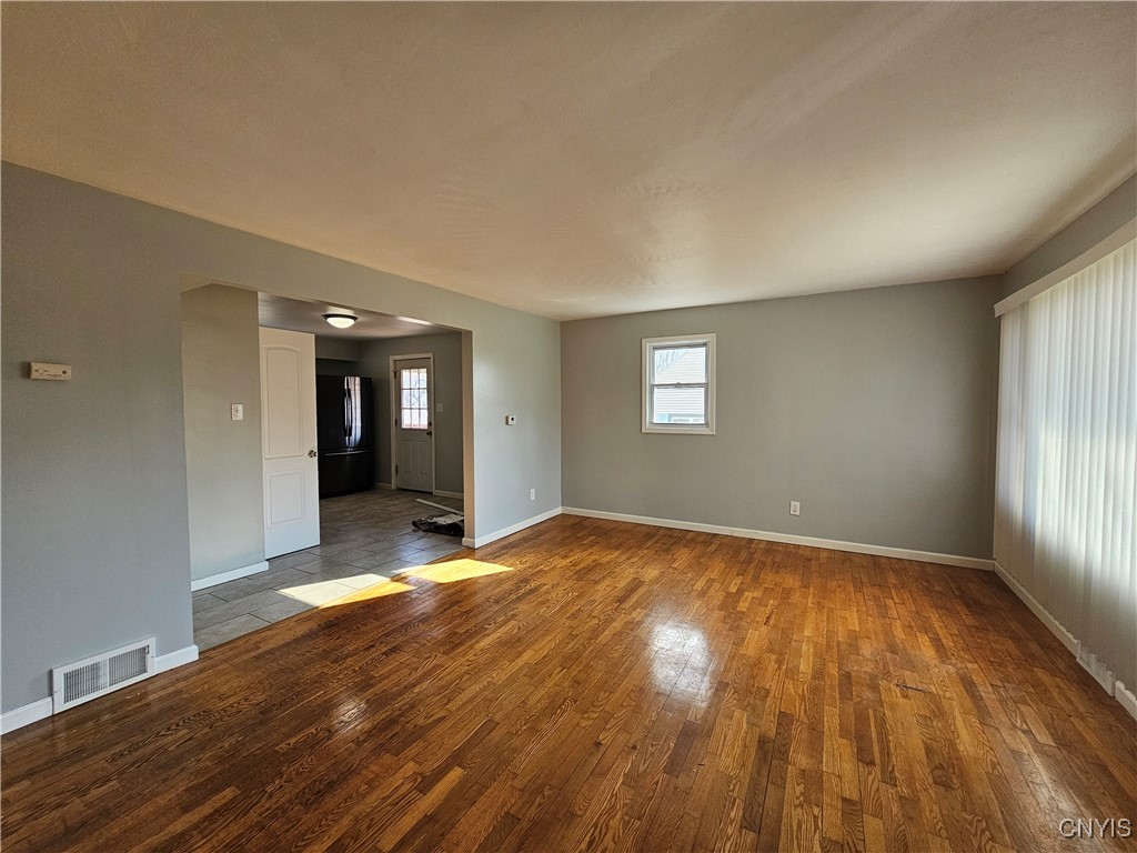 518 Rockhaven Road, Utica, New York image 5