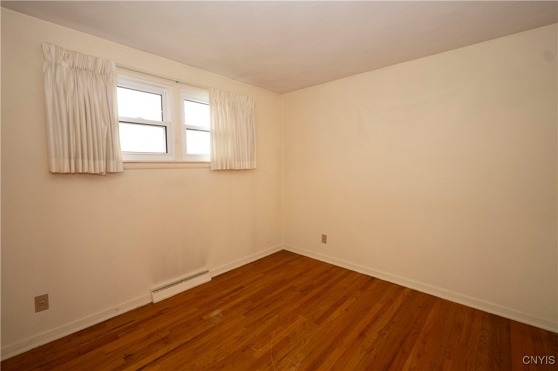 110 Locust Lane, Camillus, New York image 25