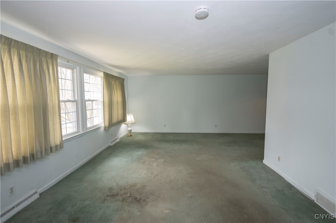 110 Locust Lane, Camillus, New York image 18