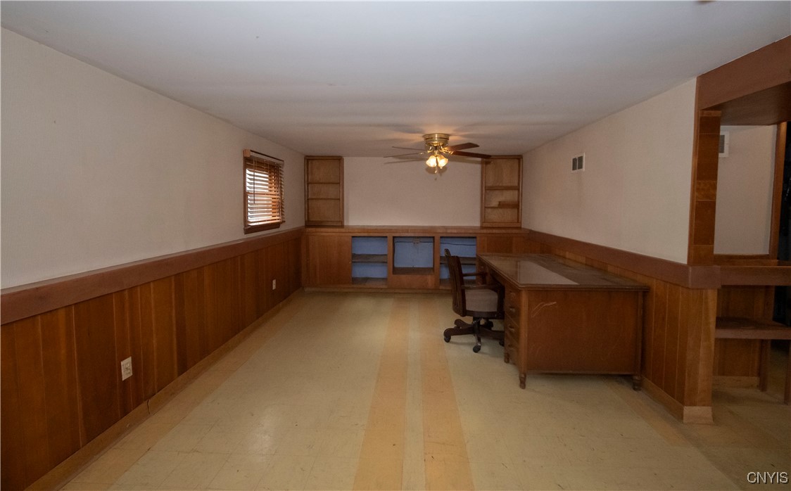 110 Locust Lane, Camillus, New York image 35