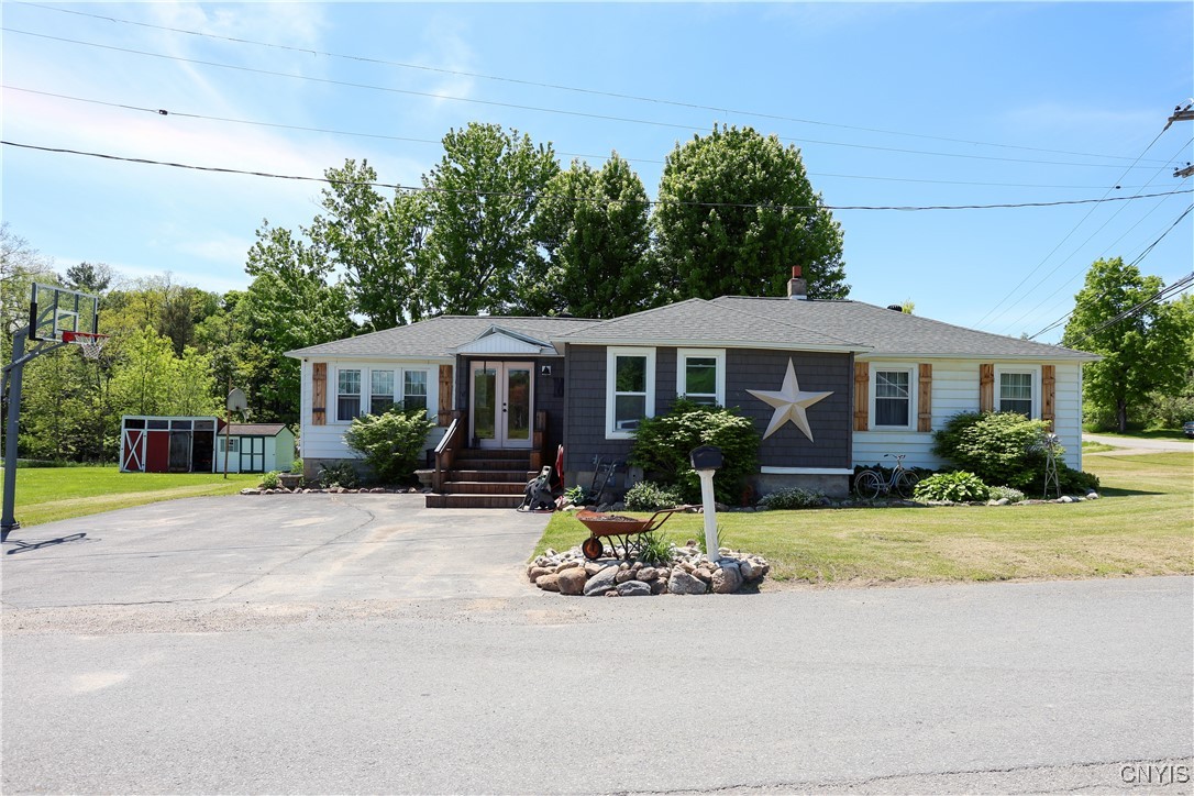 285 Clinton Street, Gouverneur, New York image 1