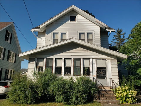 Photo for 222 Maplehurst Ave