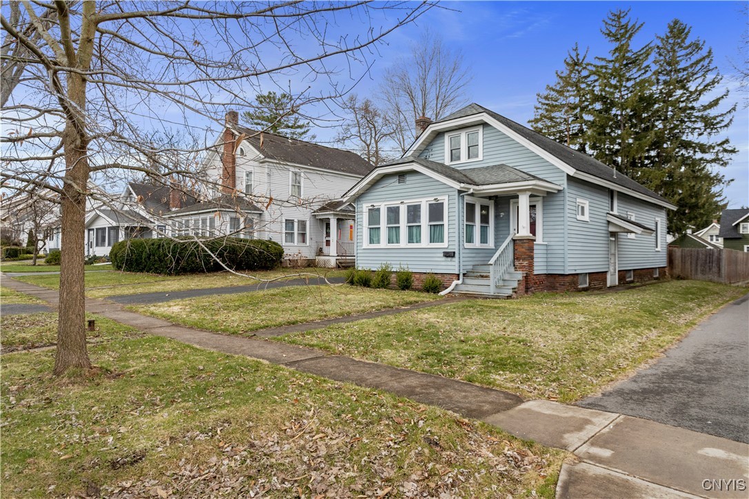 140 Homecroft Road, Syracuse, New York image 1