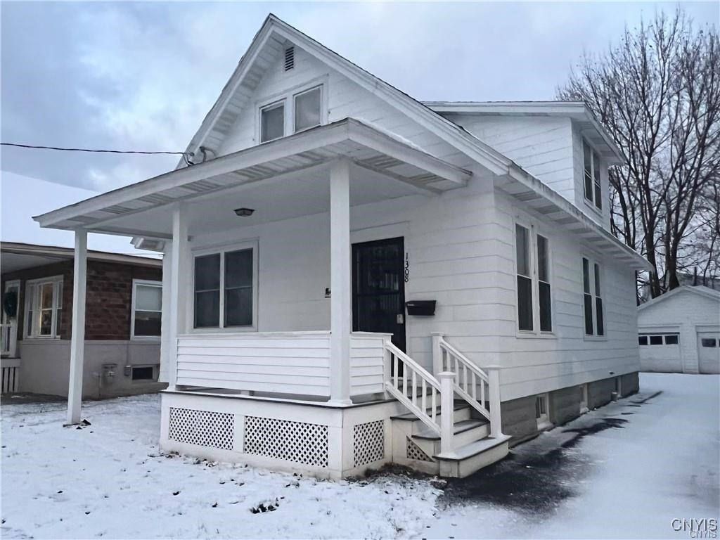 1308 Maple Street, Utica, New York image 1