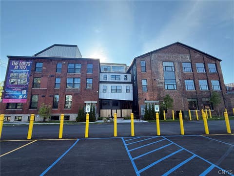 Condo For Sale - 1117 W Fayette Street #111<br/> Syracuse, NY 13204